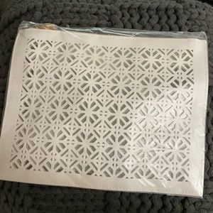 Tory Burch Bags Tory Burch White Clutchwristlet